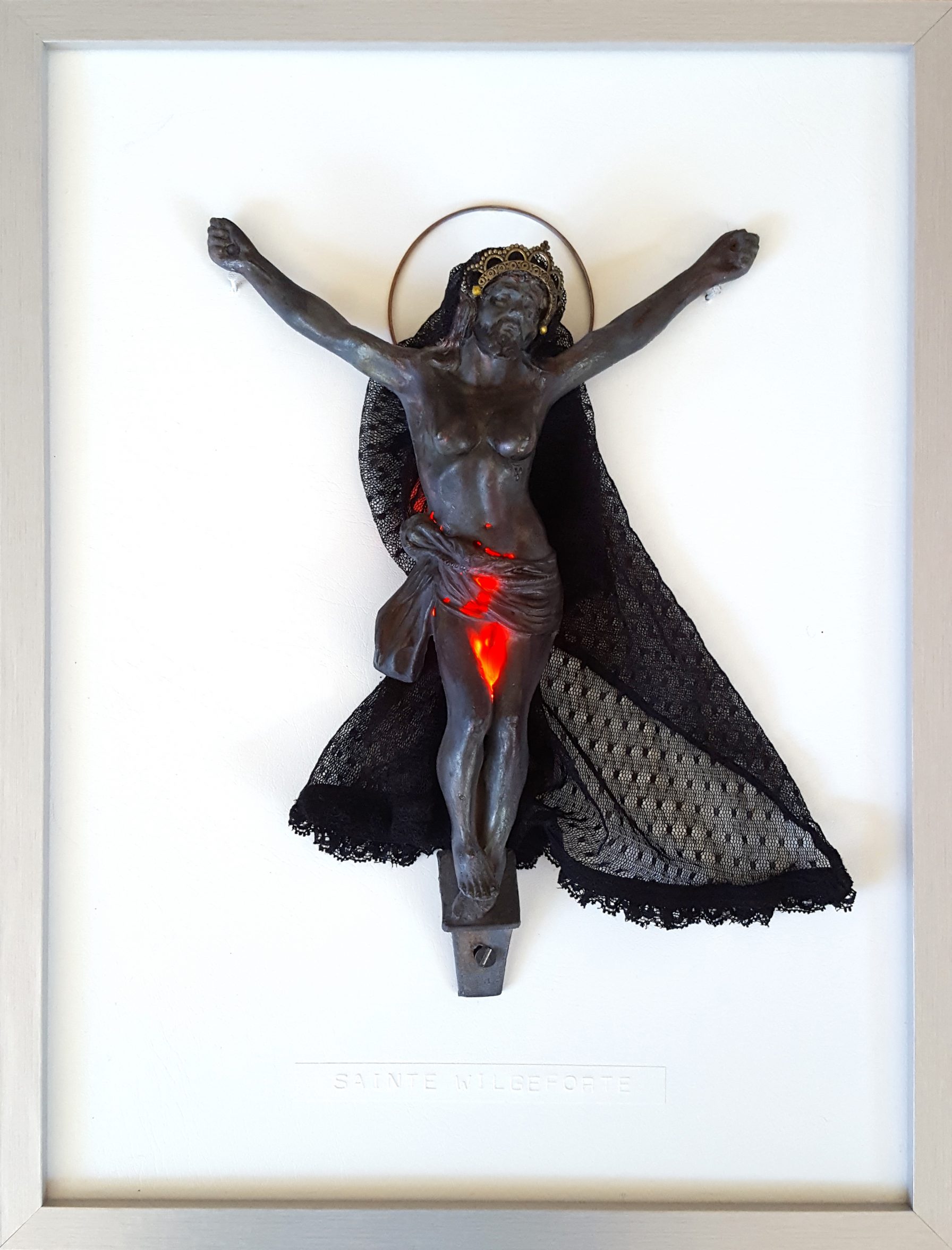 Sainte Wilgeforte – sculpture lumineuse